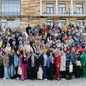 Изображение новости: Педагоги из 42 регионов России приняли участие в Межрегиональном форуме «Время фактов - Знание.Вики»