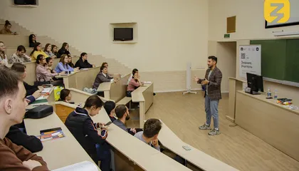 Молодые и целеустремленные: в России празднуют День студента