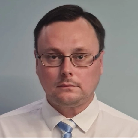 Николаенко Роман