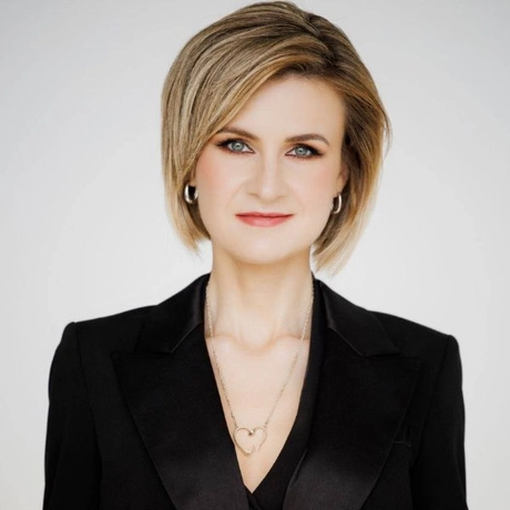 Бутина Мария