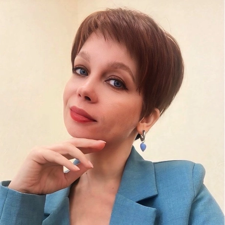 Балахонова Анна