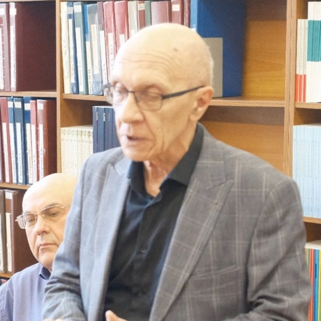 Мирошников Александр