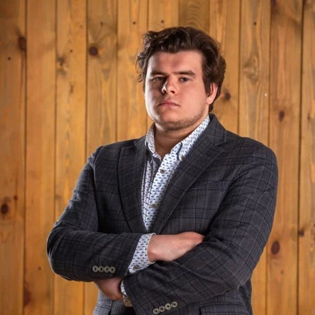 Петров Антон