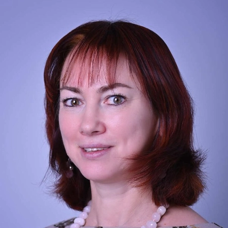 Устинова Наталья