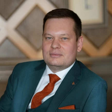 Богданов Артём
