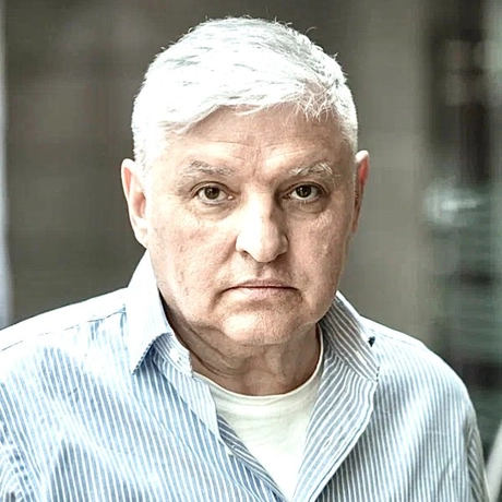 Бухаров Игорь