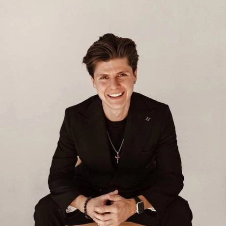 Гладышев Антон