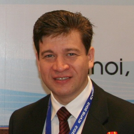 Колотов Владимир