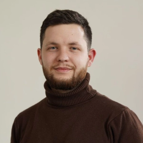 Антонов Богдан