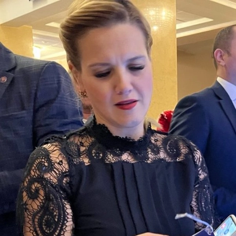 Гребенникова Инна