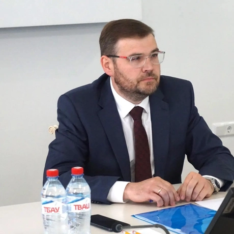 Погорелов Иван