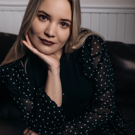 Стонт Елизавета