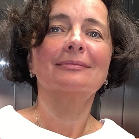 Анохина Лариса