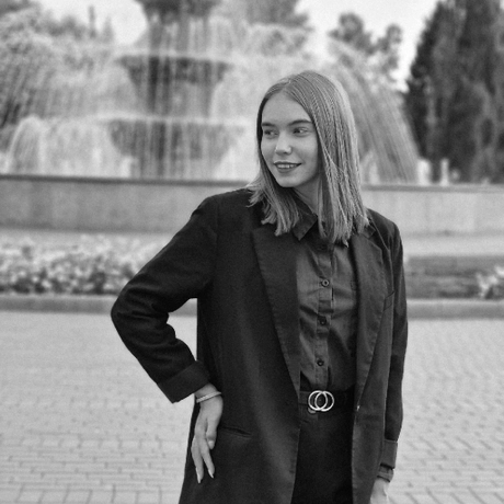 Калюжная Яна