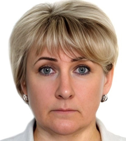 Селезнева Елена