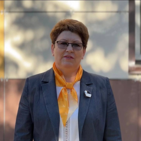 Нуждова Майя