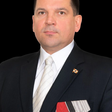 Кармушин Роман