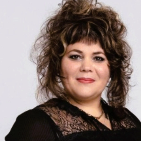 Тырнова Наталья