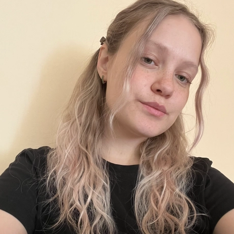 Вахрушева Алина