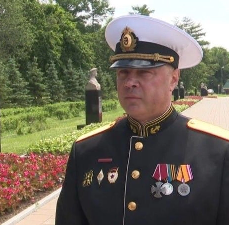 Ефремов Николай