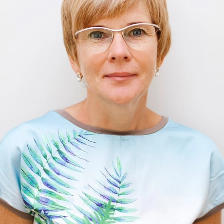 Демидова Елена