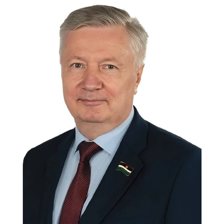 Комиссар Олег