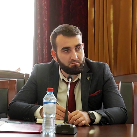 Эльхаджиев Шамиль