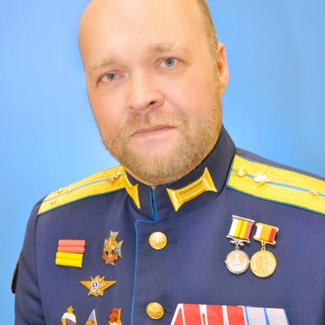 Бажанов Евгений