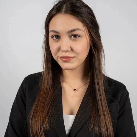 Николаева Анна