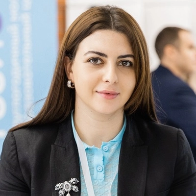 Дилбарян Илона