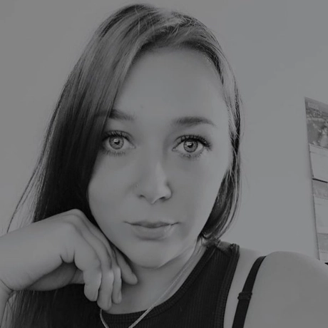 Ятманова Анна