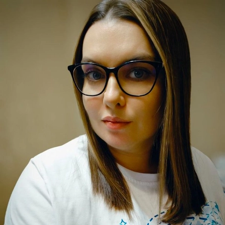 Коростелева Марина