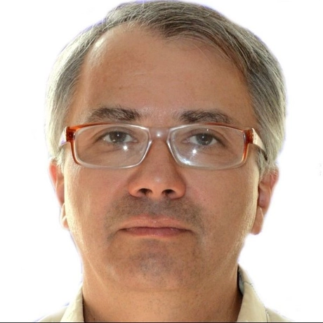 Сухарев Максим