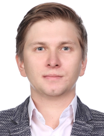 Тихонов Артем