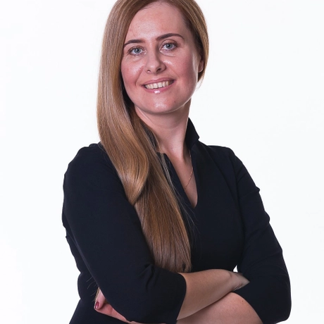 Зуева Елена