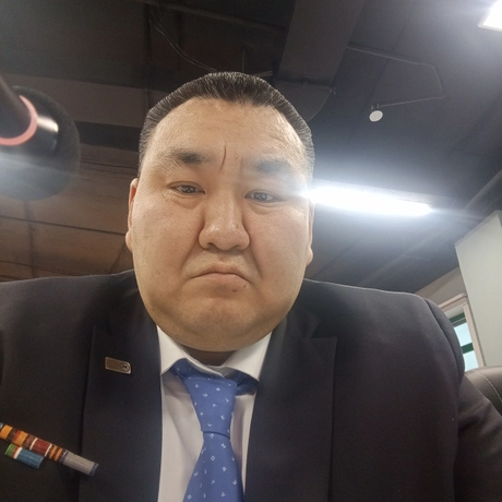 Иванов Максим