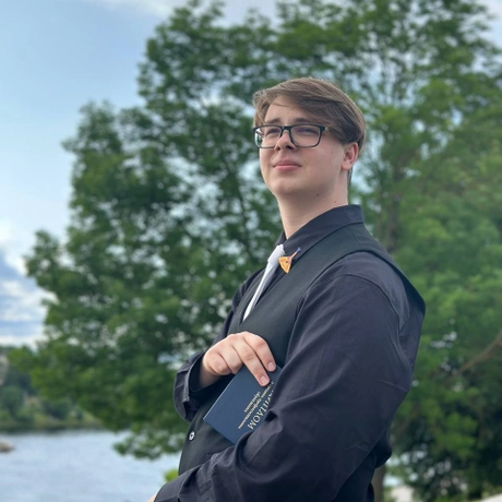 Вахрушев Никита