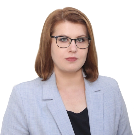 Николаева Елена