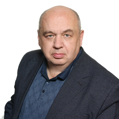 Аккуратов Евгений