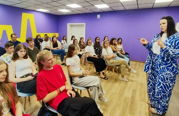 Изображение новости: На встрече с молодежью Краснодара лектор Общества «Знание» рассказала о трех важных навыках для успешной карьеры