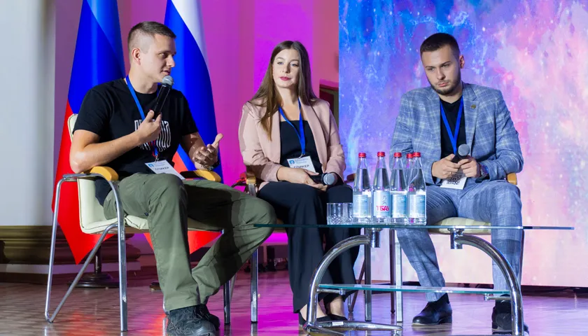 Что такое гражданский долг и нужно ли его исполнять, обсудили на ...